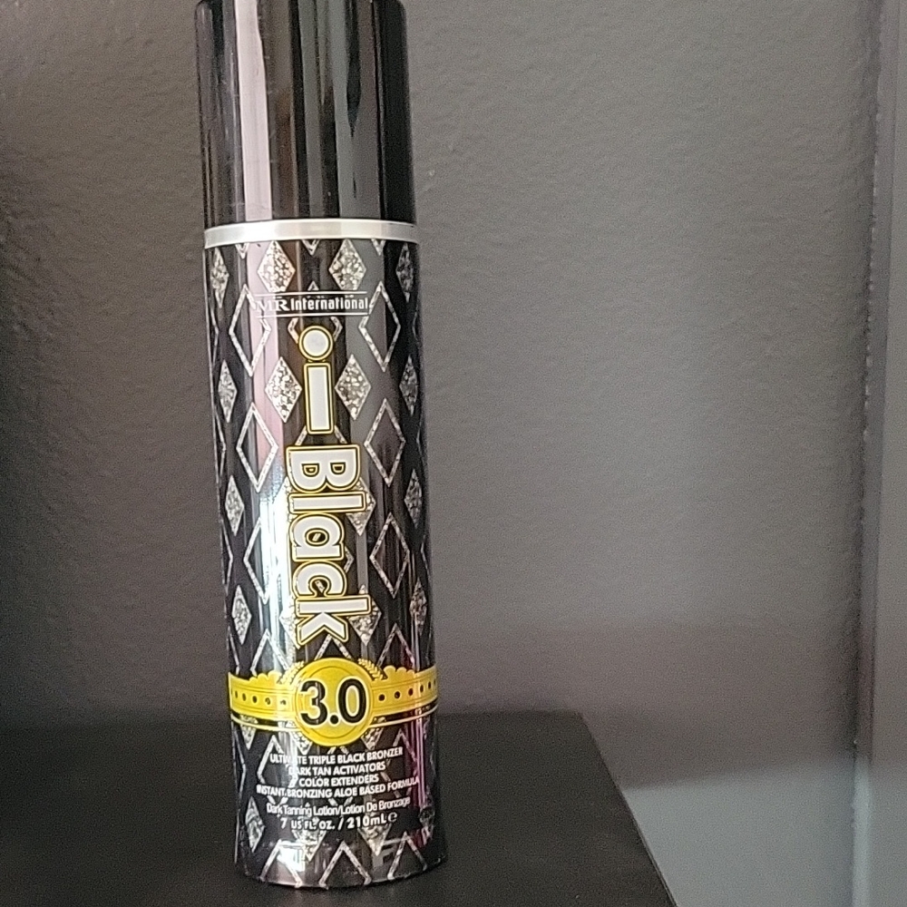 MRI i Black 3.0 Tanning Lotion